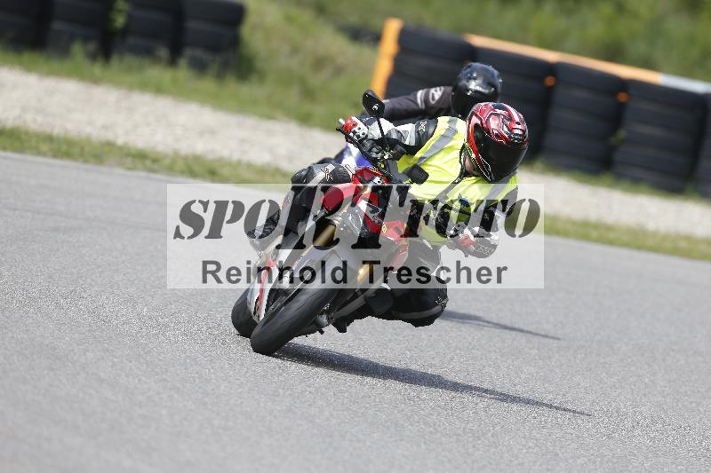 /Archiv-2024/17 01.05.2024 Speer Racing ADR/Schnuppertraining